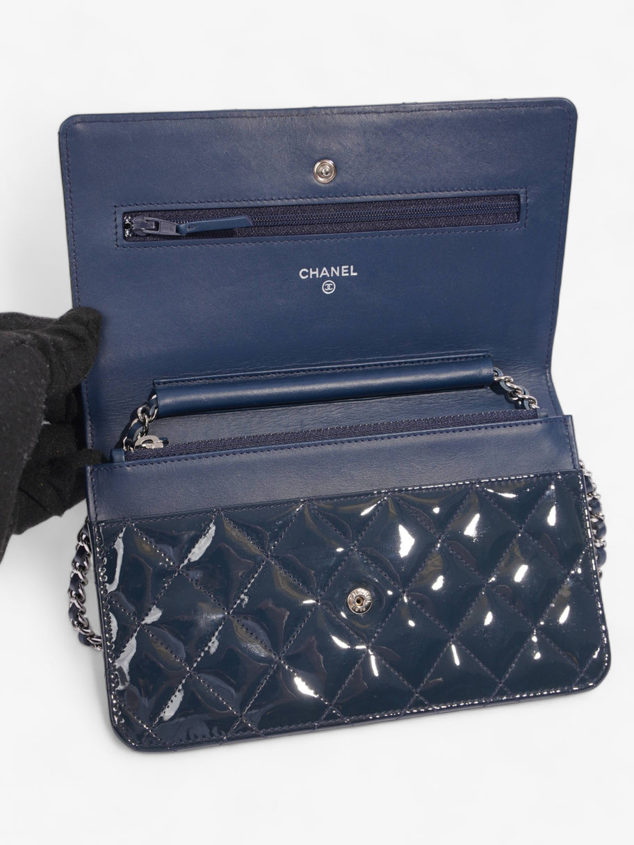 Wallet On Chain Midnight Blue Patent Leather Image 8