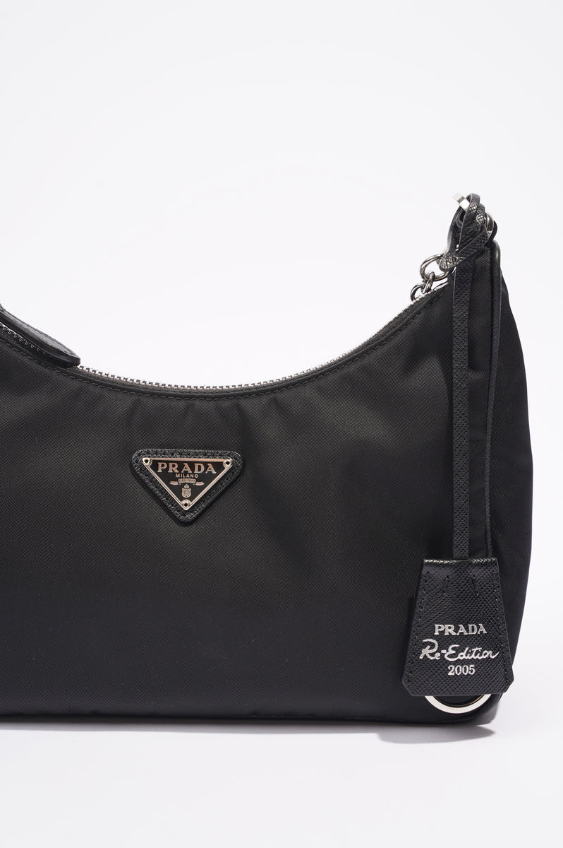 Re Edition 2005 Mini Shoulder Bag in Black - Prada