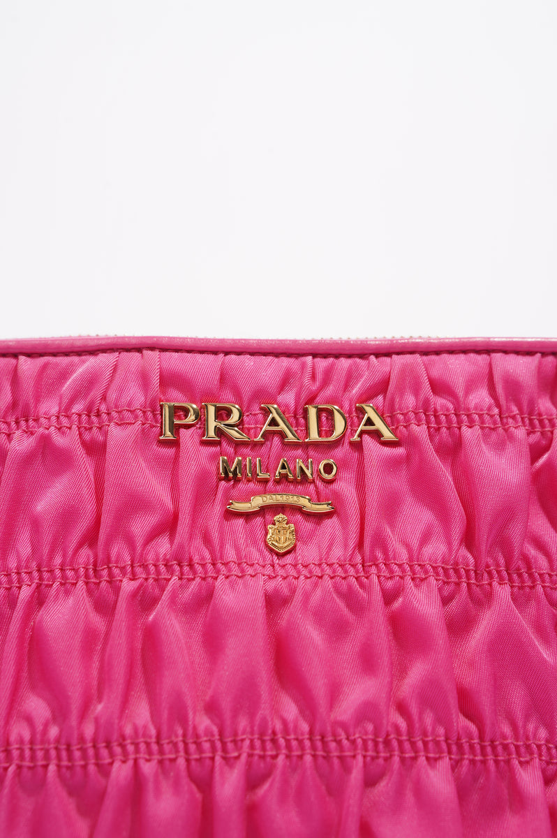 NEW - Prada Pink Nylon Zipped Gaufre Hand/Sling Bag (Medium)_