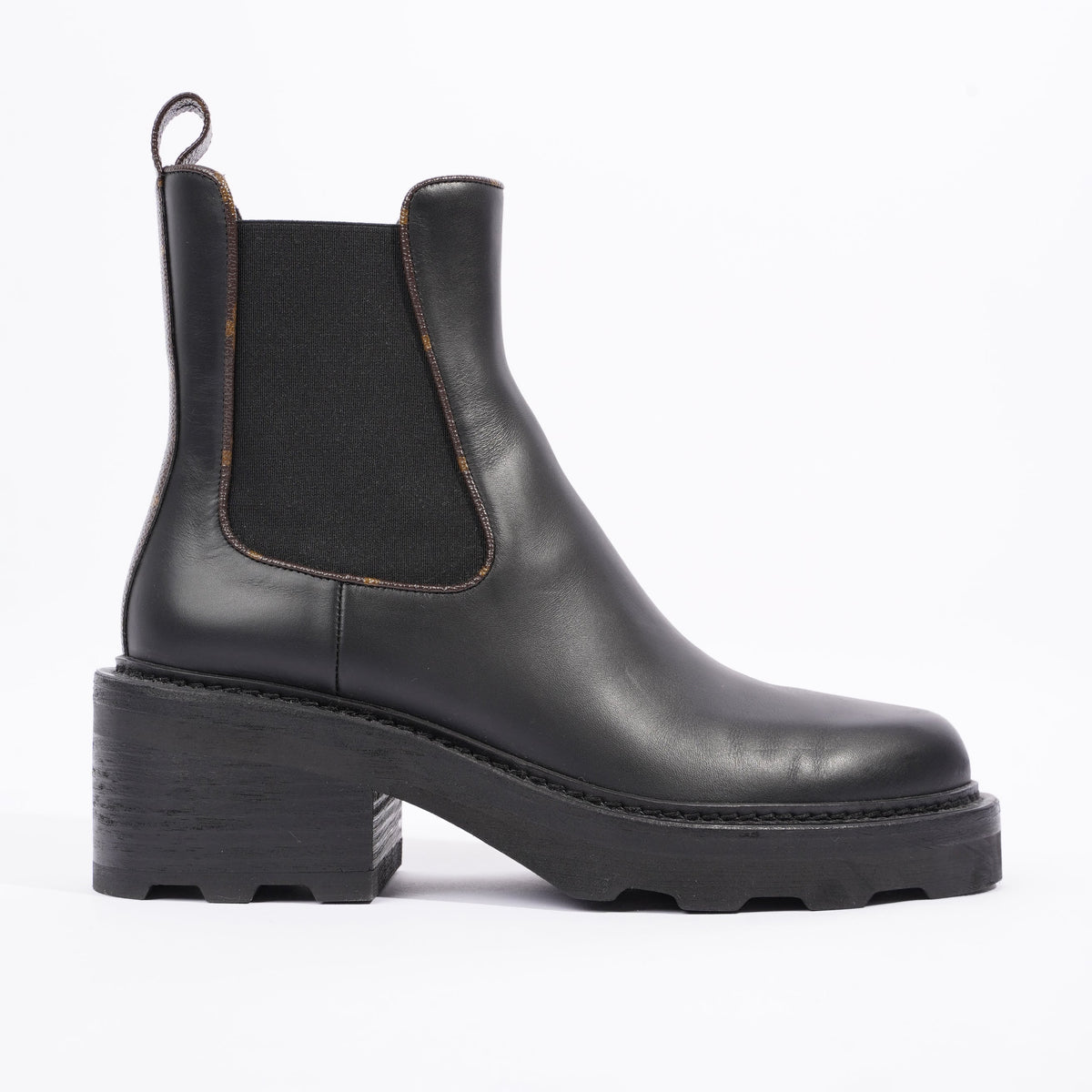 Louis Vuitton Kensington Chelsea Boot BLACK. Size 07.0