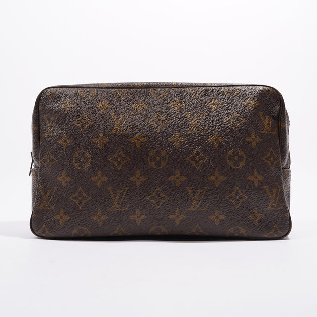 Louis Vuitton, Bags, Lv Trousse 28 With Chain
