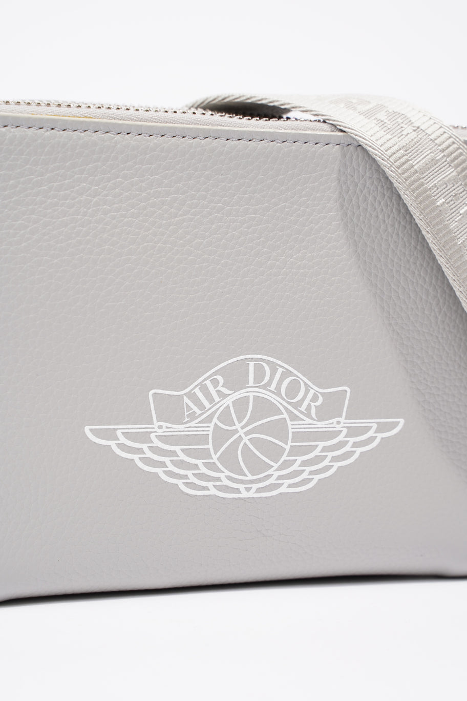 Jordan X Dior Wings Grey Leather Image 3