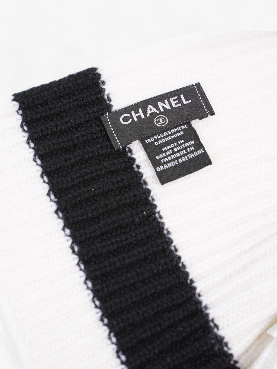 Ribbed Knit Scarf White / Black Cashmere Image 5