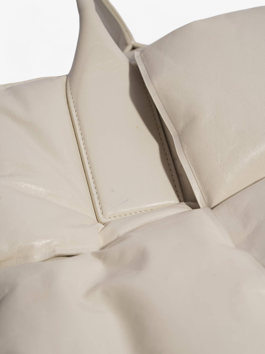 Padded Maxi Intrecciato XL Tote White Calfskin Leather XL Image 10