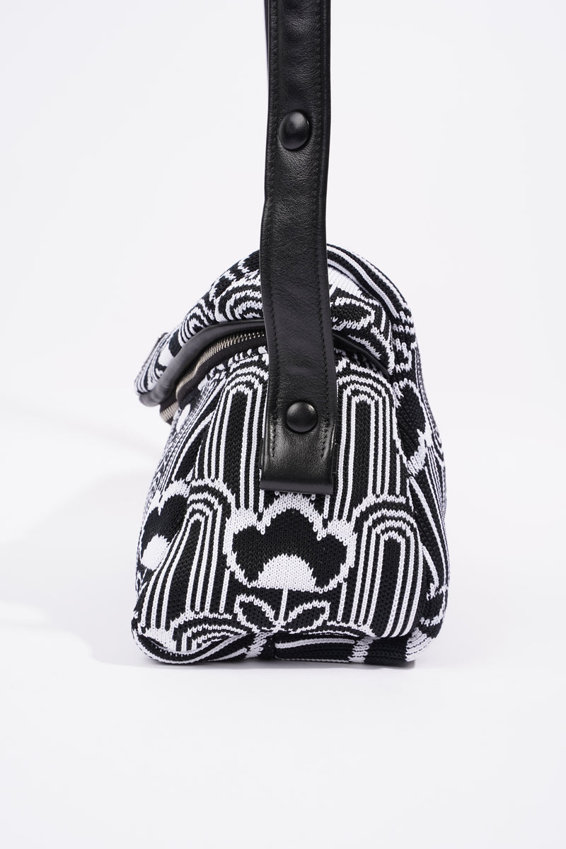  Signaux Jacquard Shoulder Bag Black / White Fabric