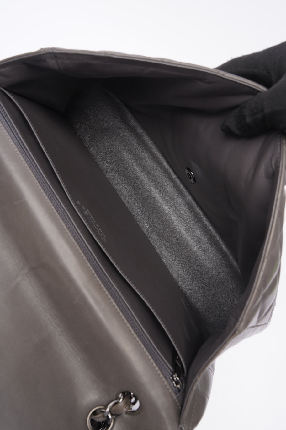 Jumbo Classic Single Flap Grey Lambskin Leather Image 10
