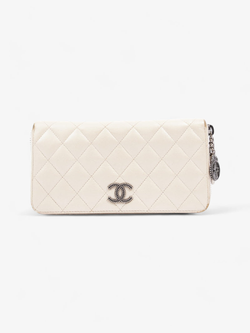  Chanel Zip Wallet Cream Lambskin Leather