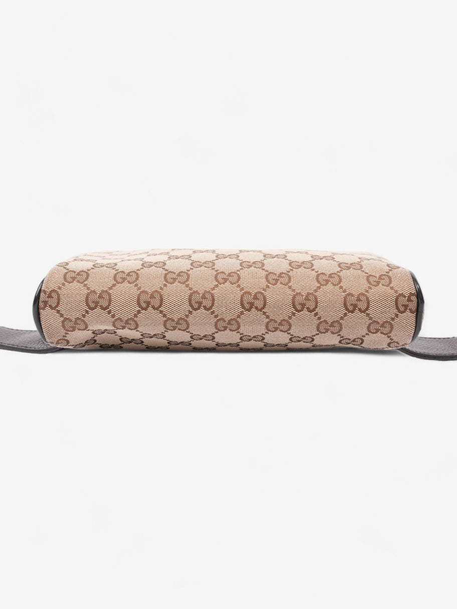 Gucci GG Bum Bag GG Supreme Canvas Image 6