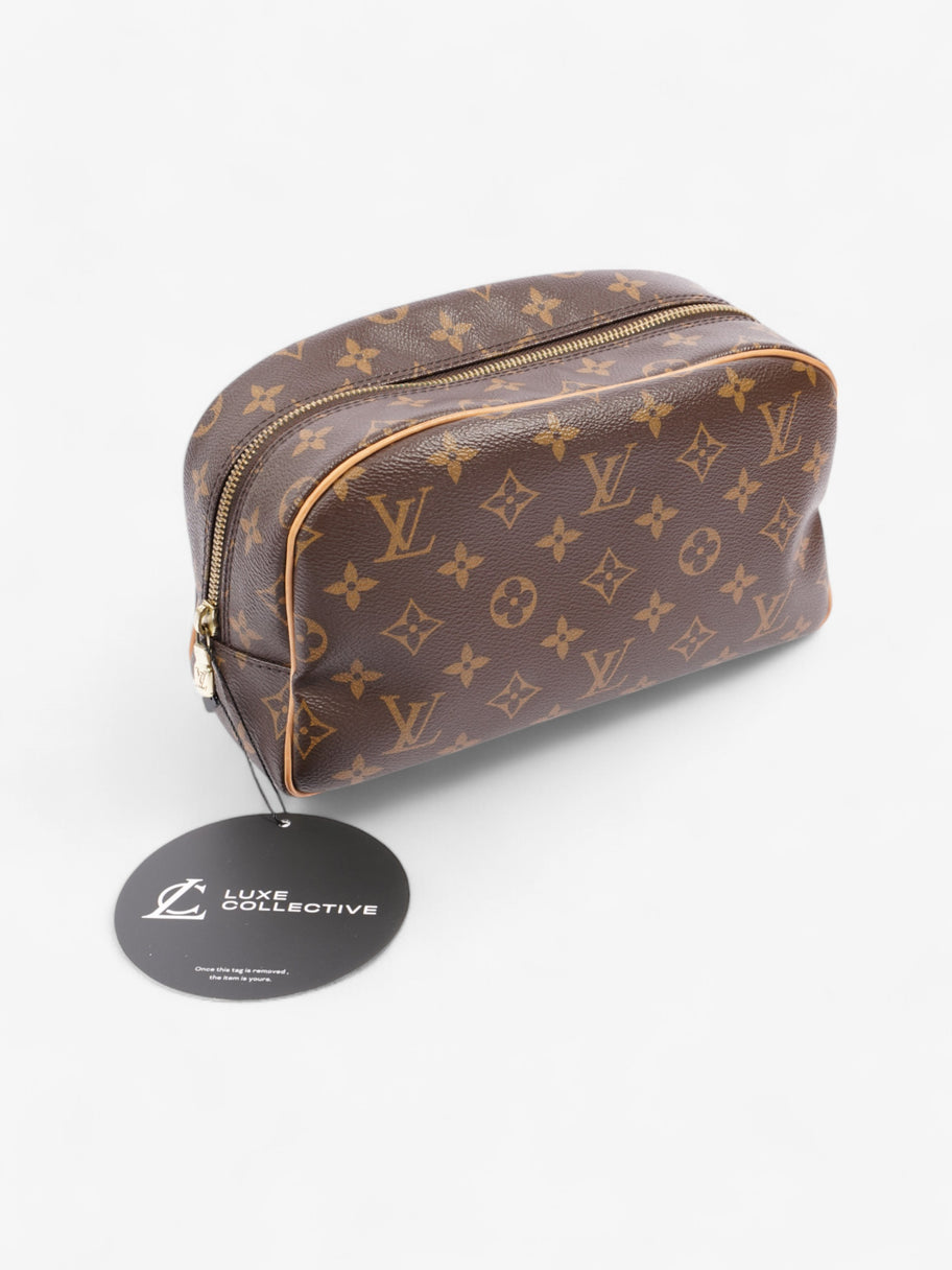 Louis Vuitton Toiletry Bag Monogram Canvas 25 Image 7