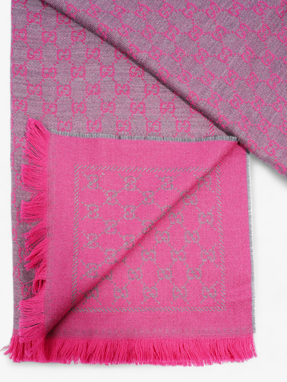 Gucci GG Fringe Scarf GG Pink / Grey Wool Image 2