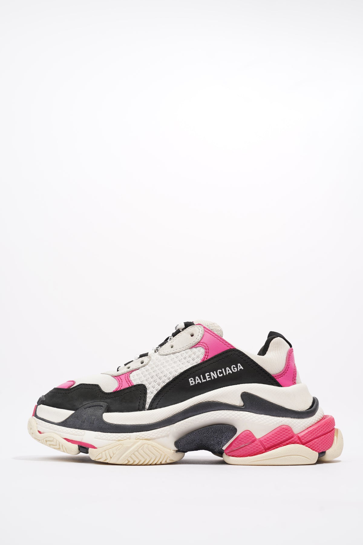 Balenciaga trainers clearance black and pink