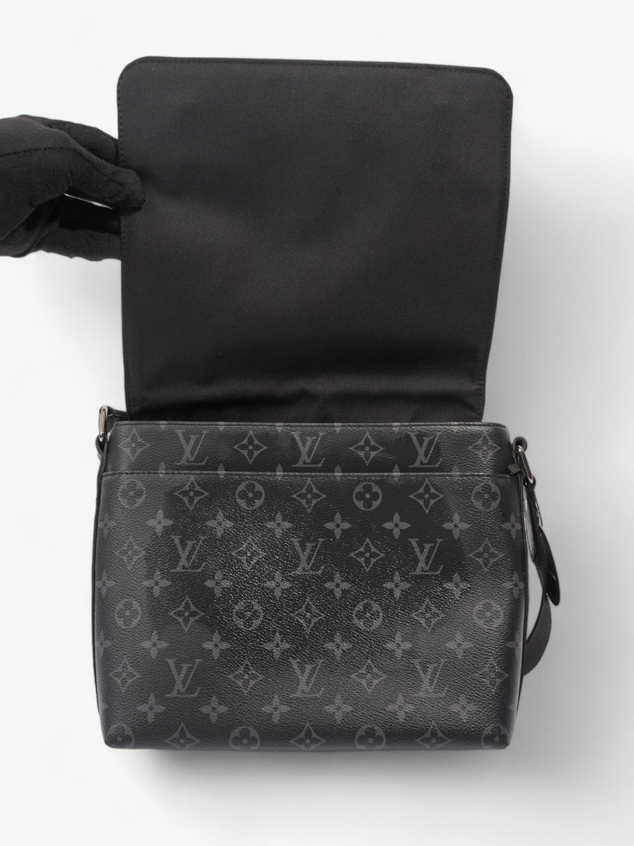 Louis Vuitton District PM  Monogram Eclipse Coated Canvas Image 8