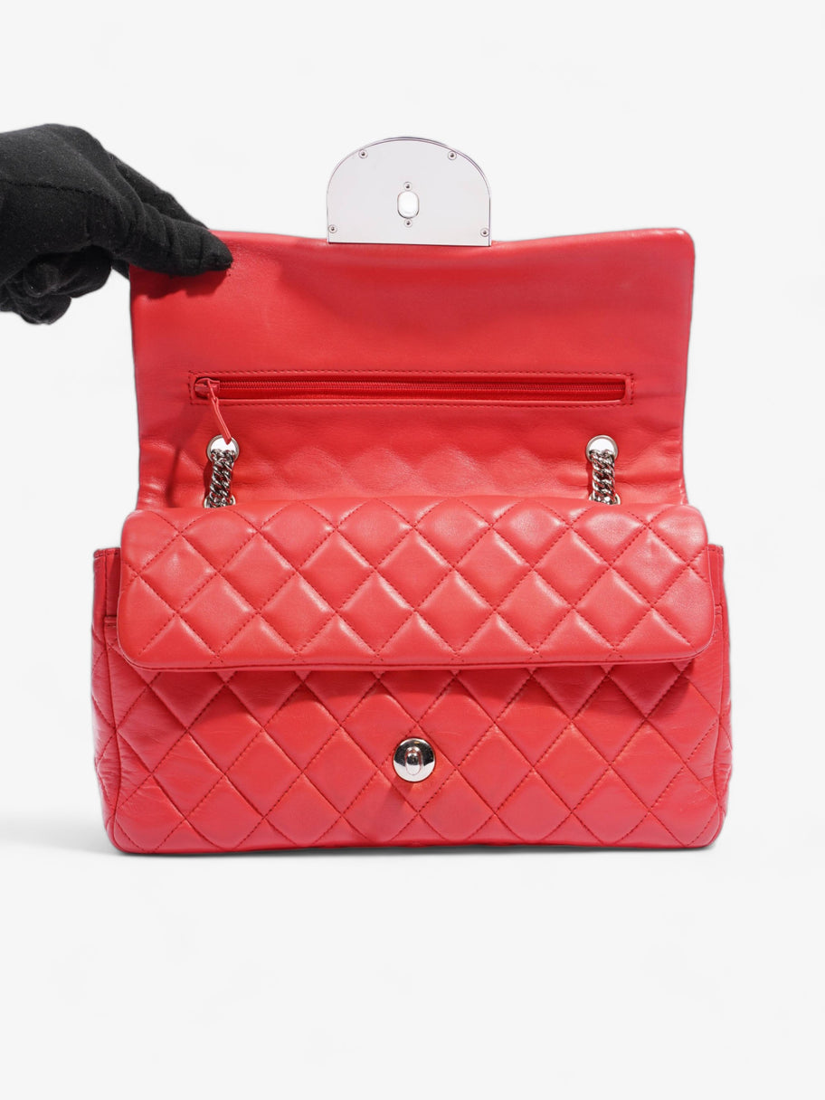 Icon Double Flap Coral Lambskin Leather Image 11