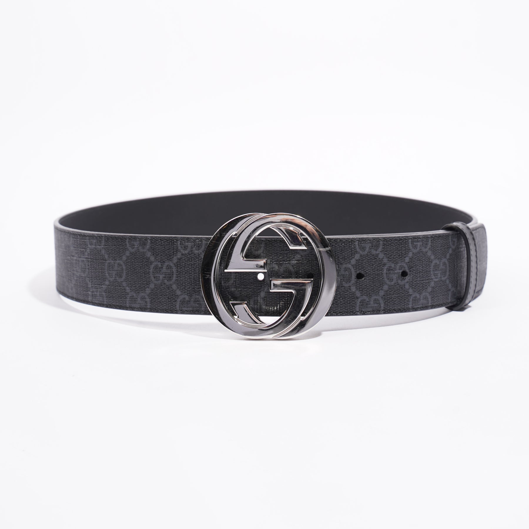 Gucci supreme hot sale belt black