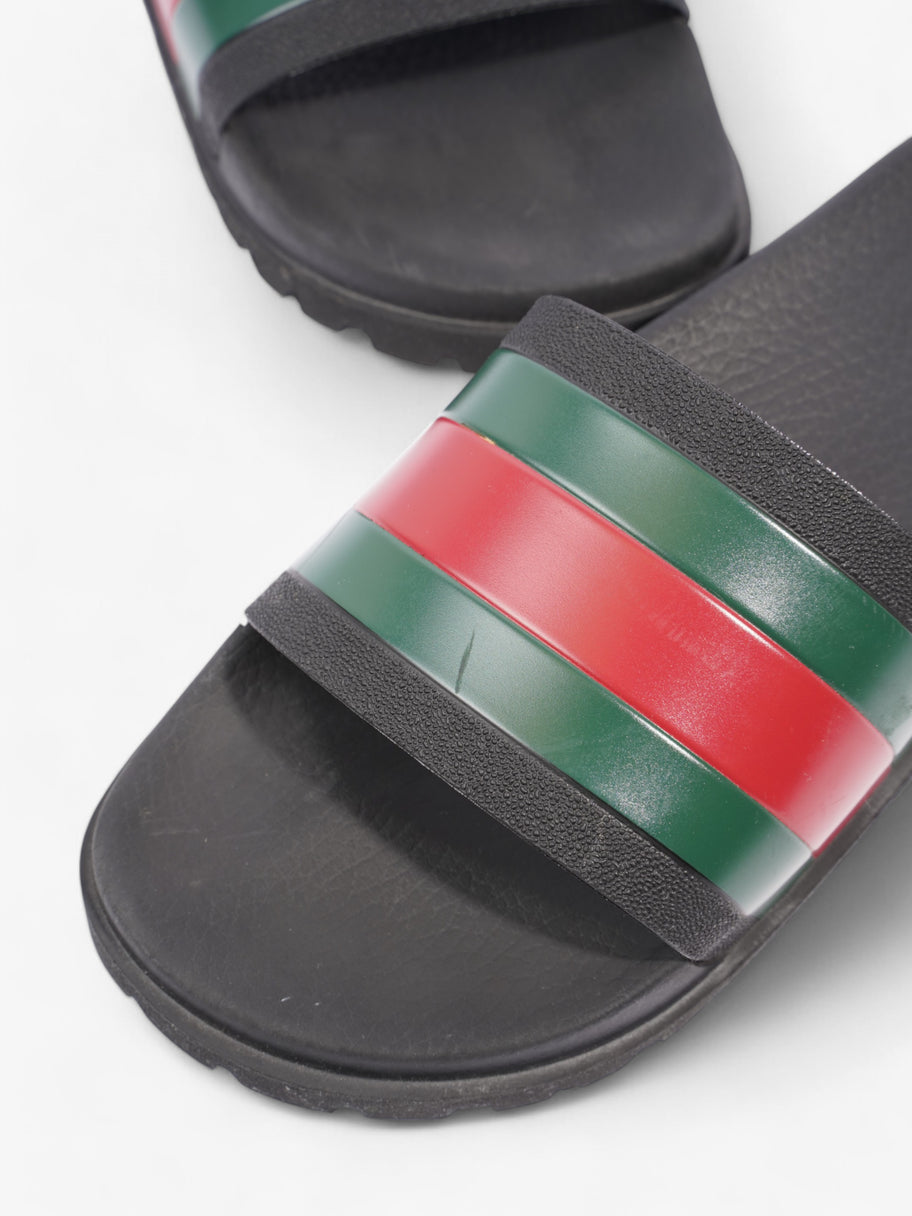 Black pursuit slides online