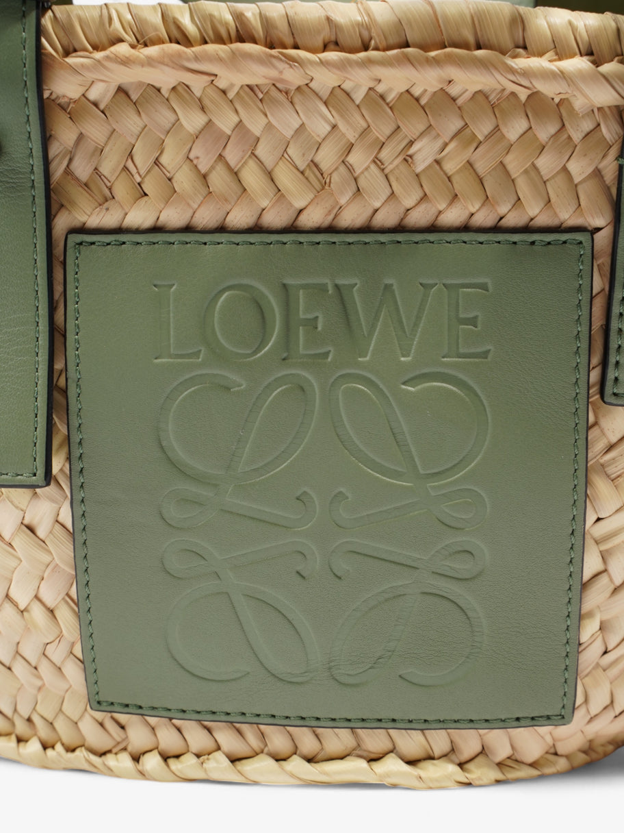 Loewe X Paulaís Ibiza Basket Bag Straw  / Green Straw Image 7