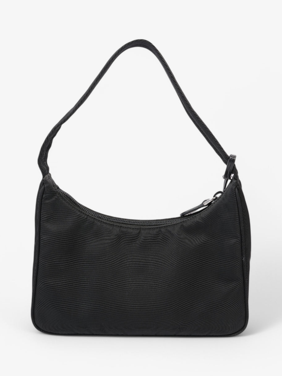 Prada Hobo Re-Edition 2000 Black Nylon Image 4