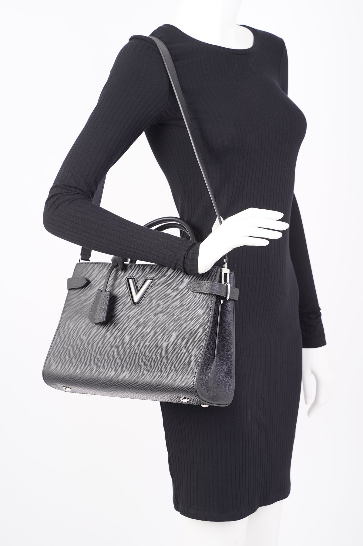 Louis Vuitton EPI Twist Mini, Black, One Size