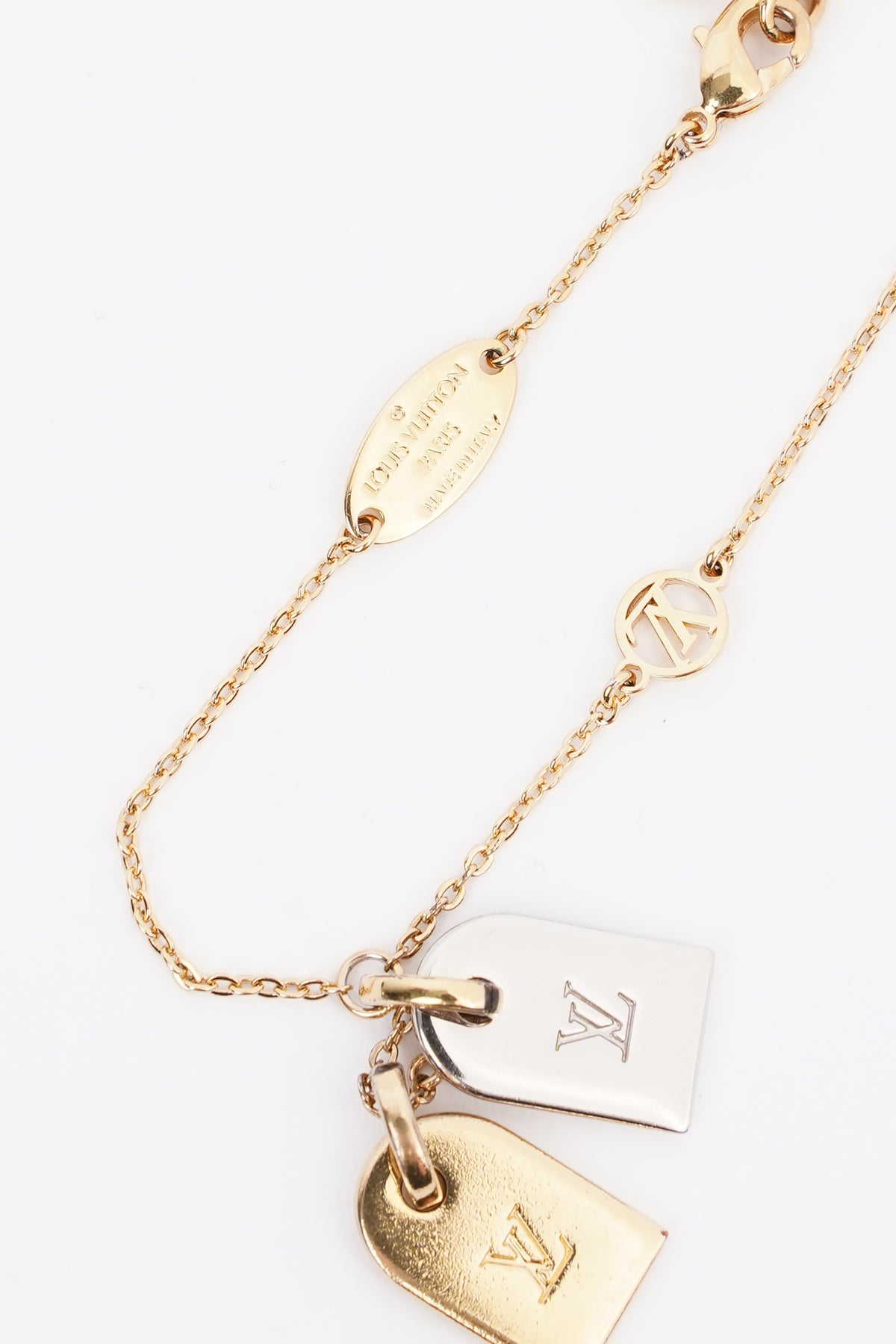 Louis Vuitton Nanogram Bracelet Gold Gold Plated OS – Luxe Collective