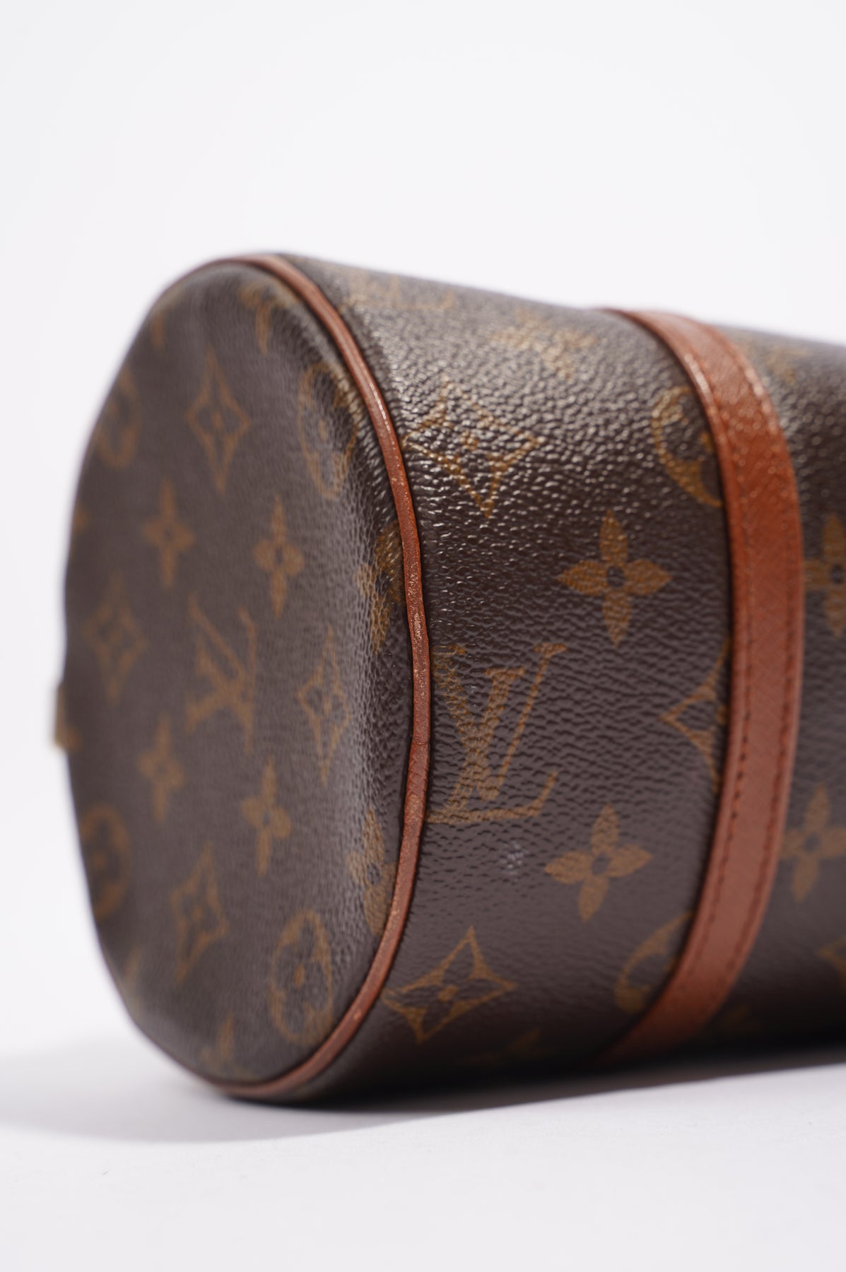 Louis Vuitton Monogram Canvas Papillon 26 QJB0BVHJ0B075