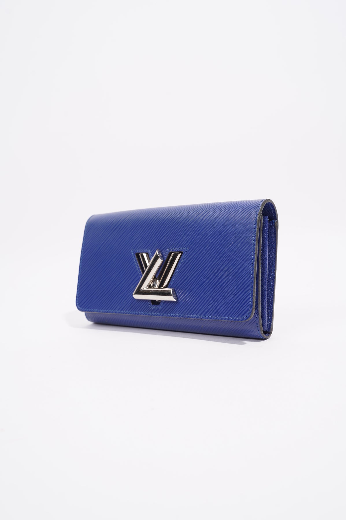 Louis Vuitton 2019 Epi Leather Twist Wallet - Neutrals Wallets