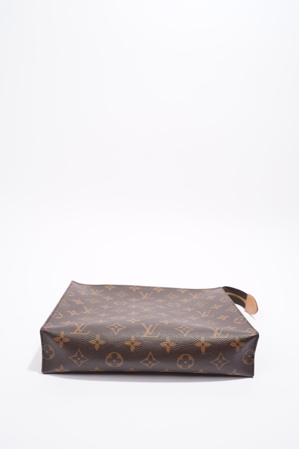 Louis Vuitton Womens Toiletry Pouch Monogram Canvas 26 – Luxe Collective