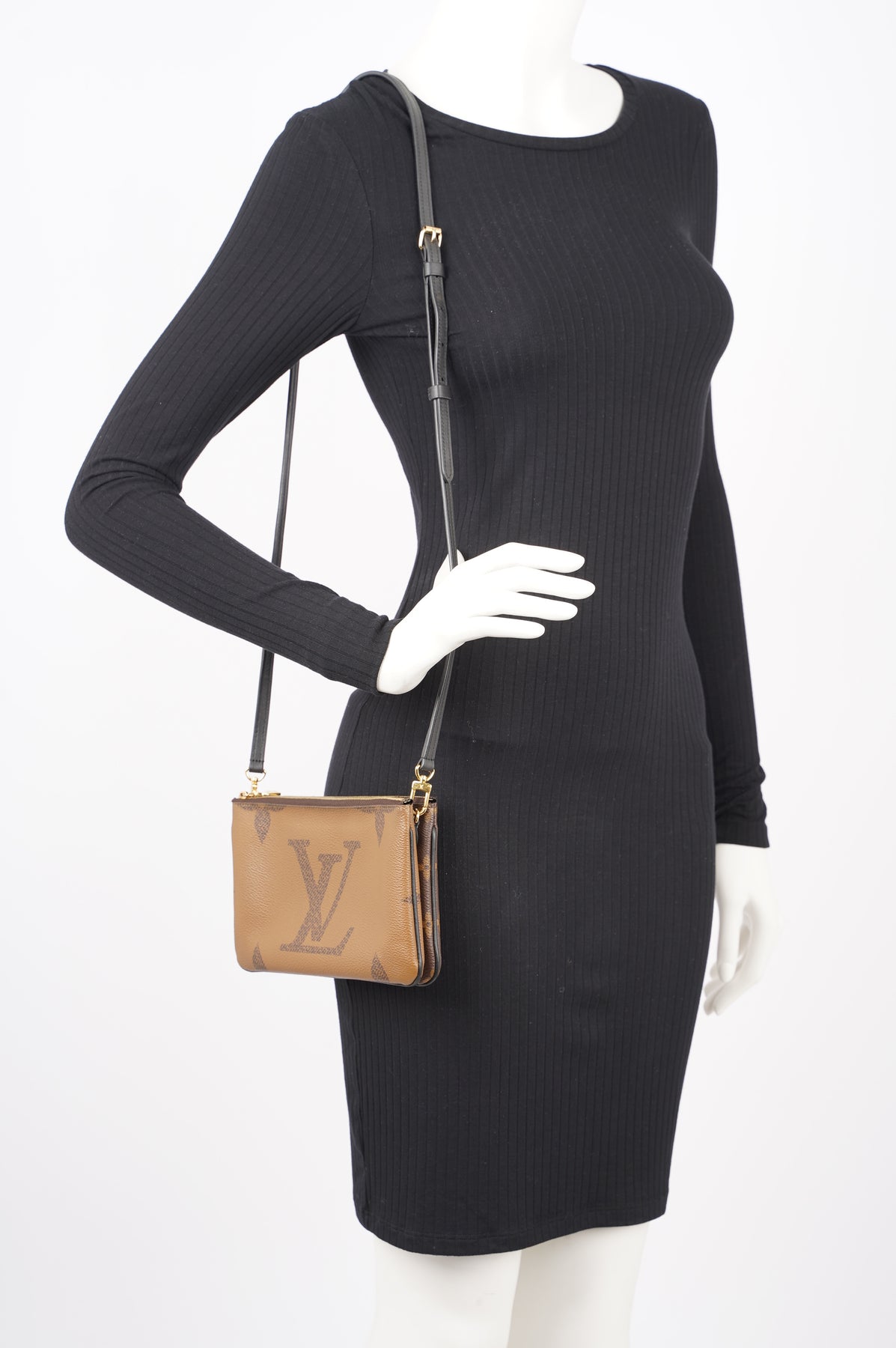 Louis Vuitton Womens Pochette Double Zip Reverse Monogram – Luxe