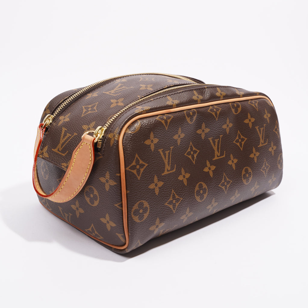 Louis Vuitton unisex monogram canvas toiletry bag Brown ref.181384 - Joli  Closet