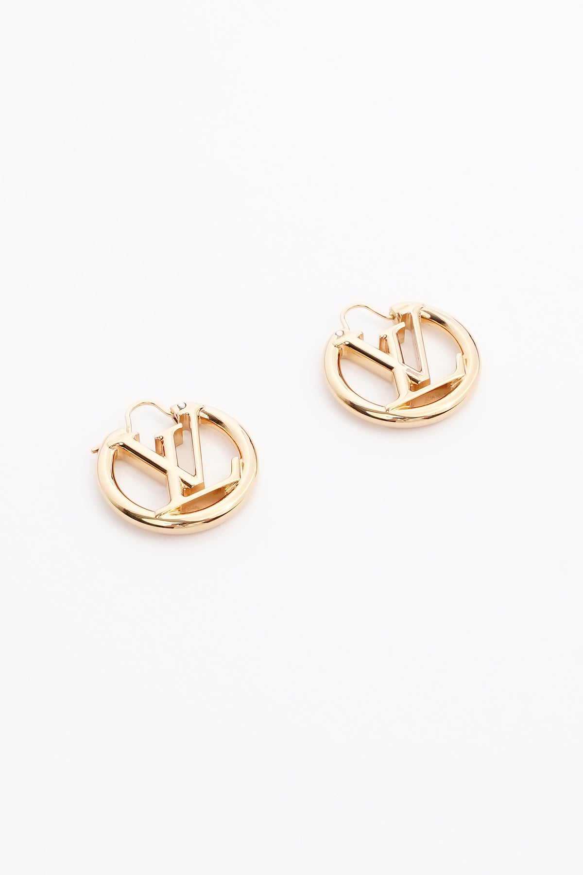 Louis Vuitton Louise Hoop Earrings Gold – Luxe Collective