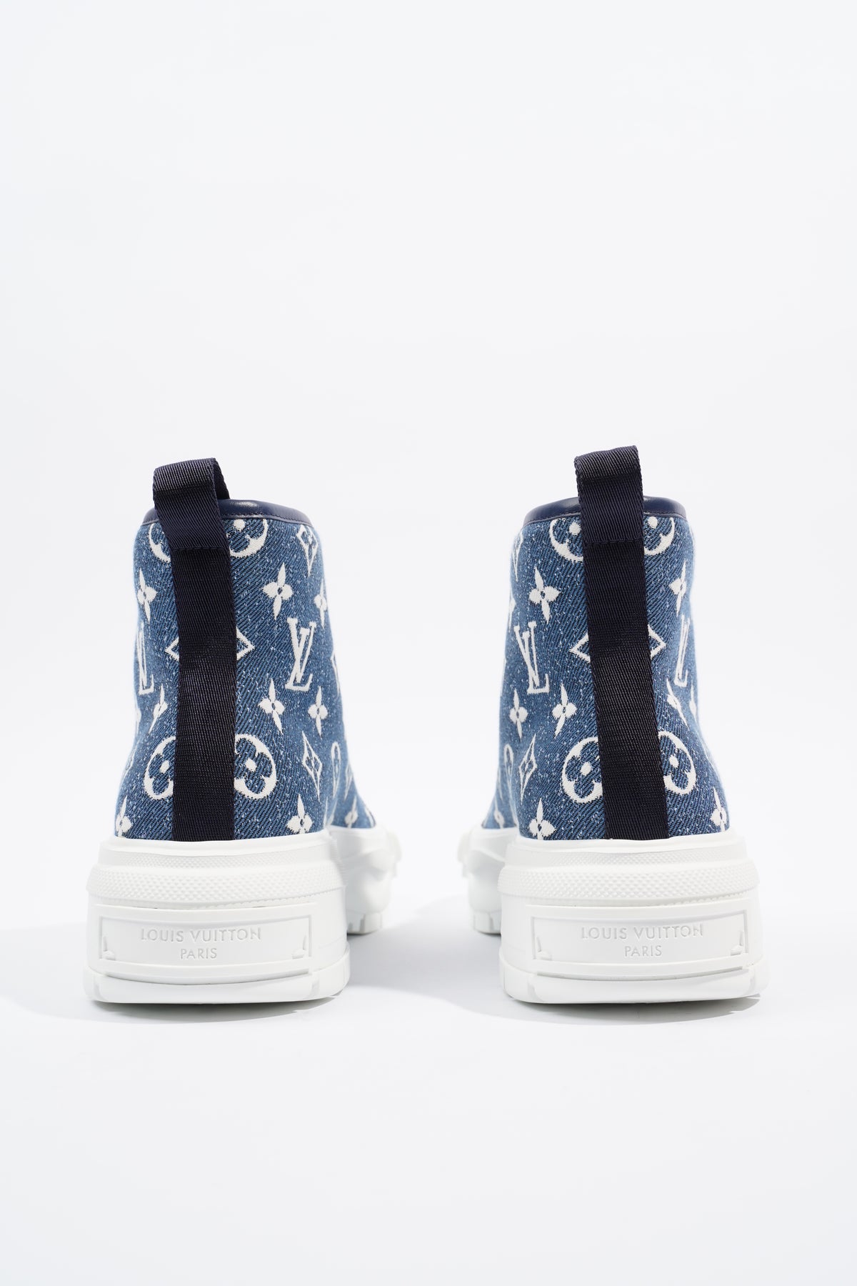 Louis Vuitton Womens Squad Trainer Boots Blue Denim EU 39 / UK 6 – Luxe  Collective