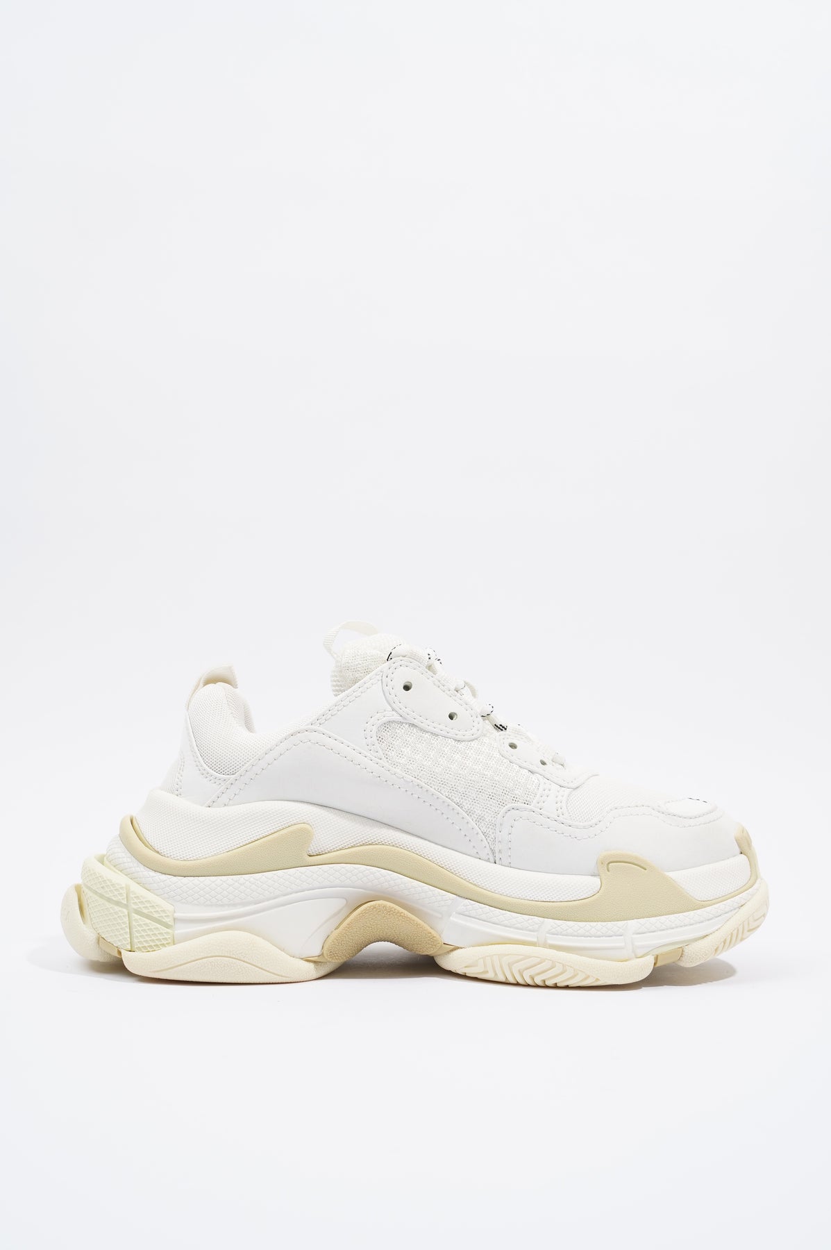 Balenciaga Womens Triple S White / Beige EU 37 / UK 4 – Luxe