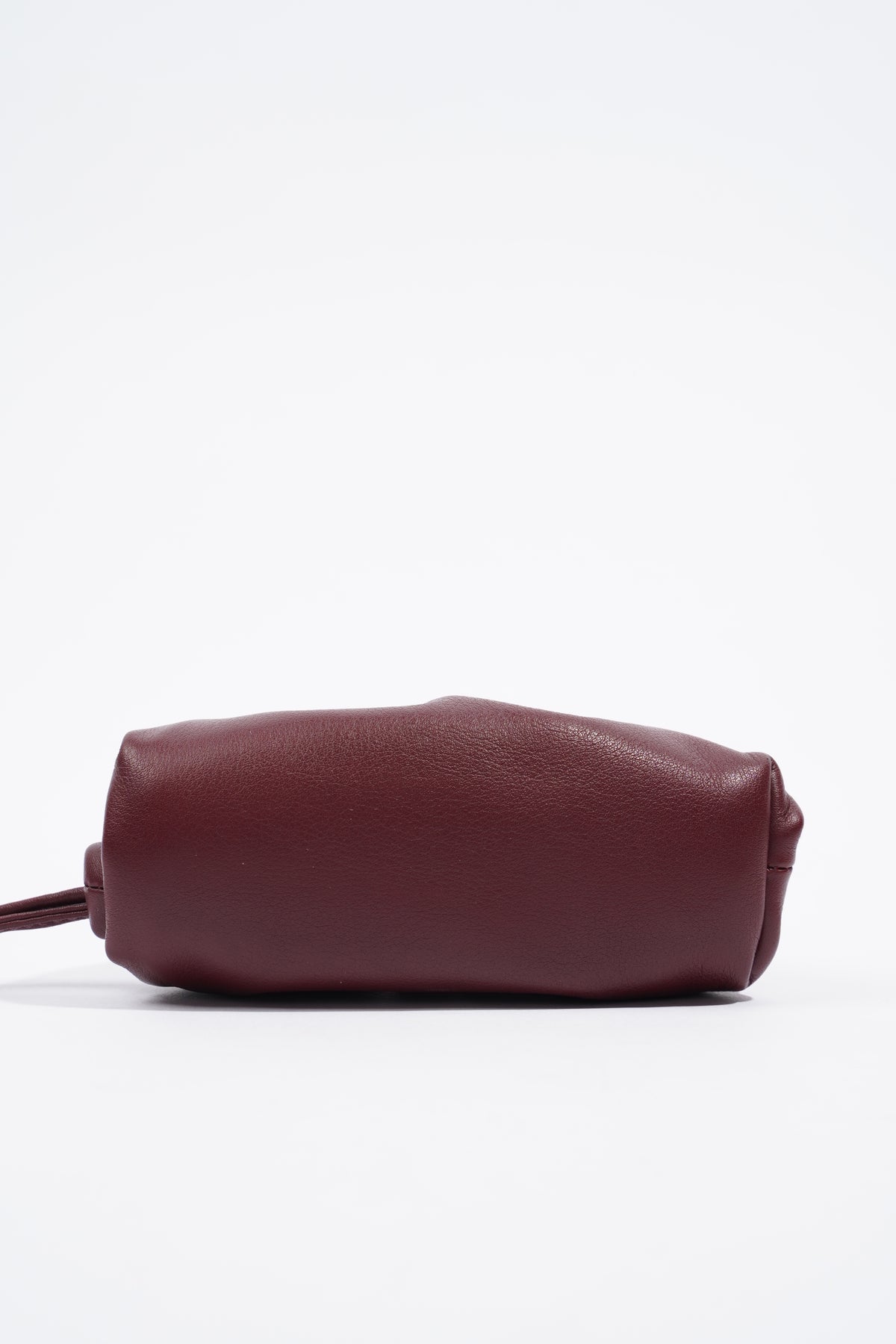 Bottega Veneta Extra Mini Pouch Burgundy Leather – Luxe Collective