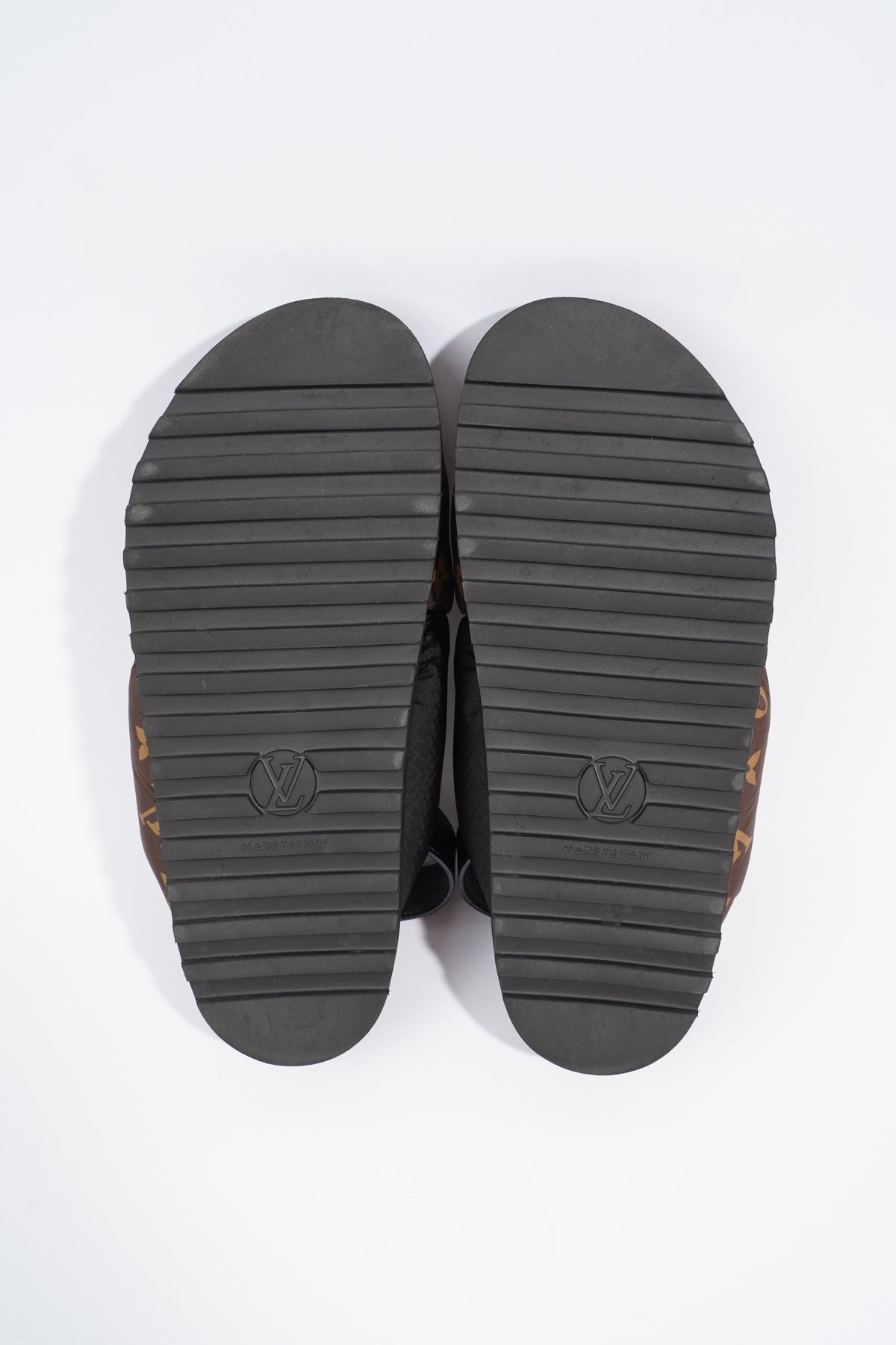 Confort paseo leather sandals Louis Vuitton Black size 38.5 EU in