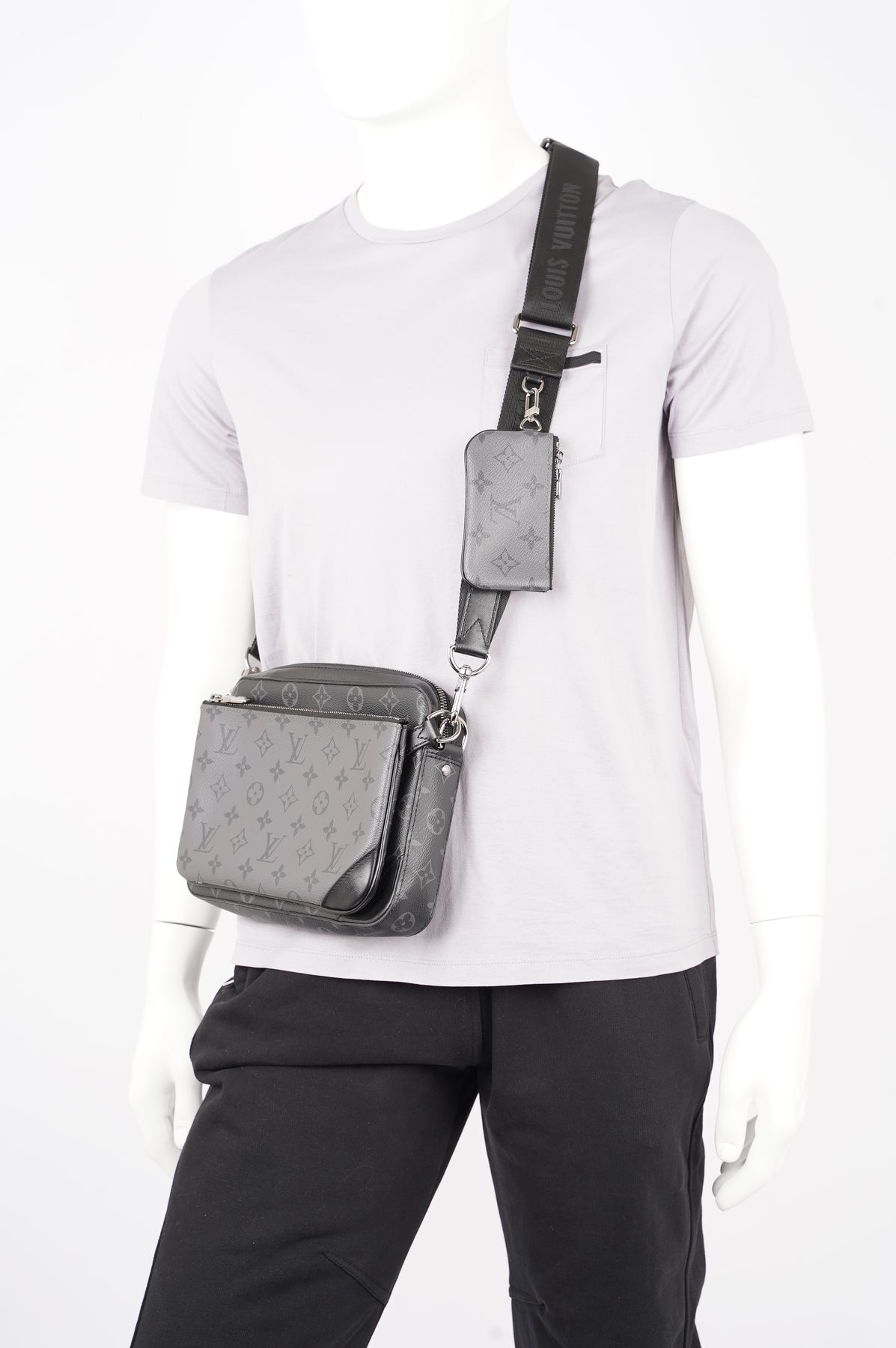 Louis+Vuitton+Trio+Messenger+Bag+Black+Canvas for sale online