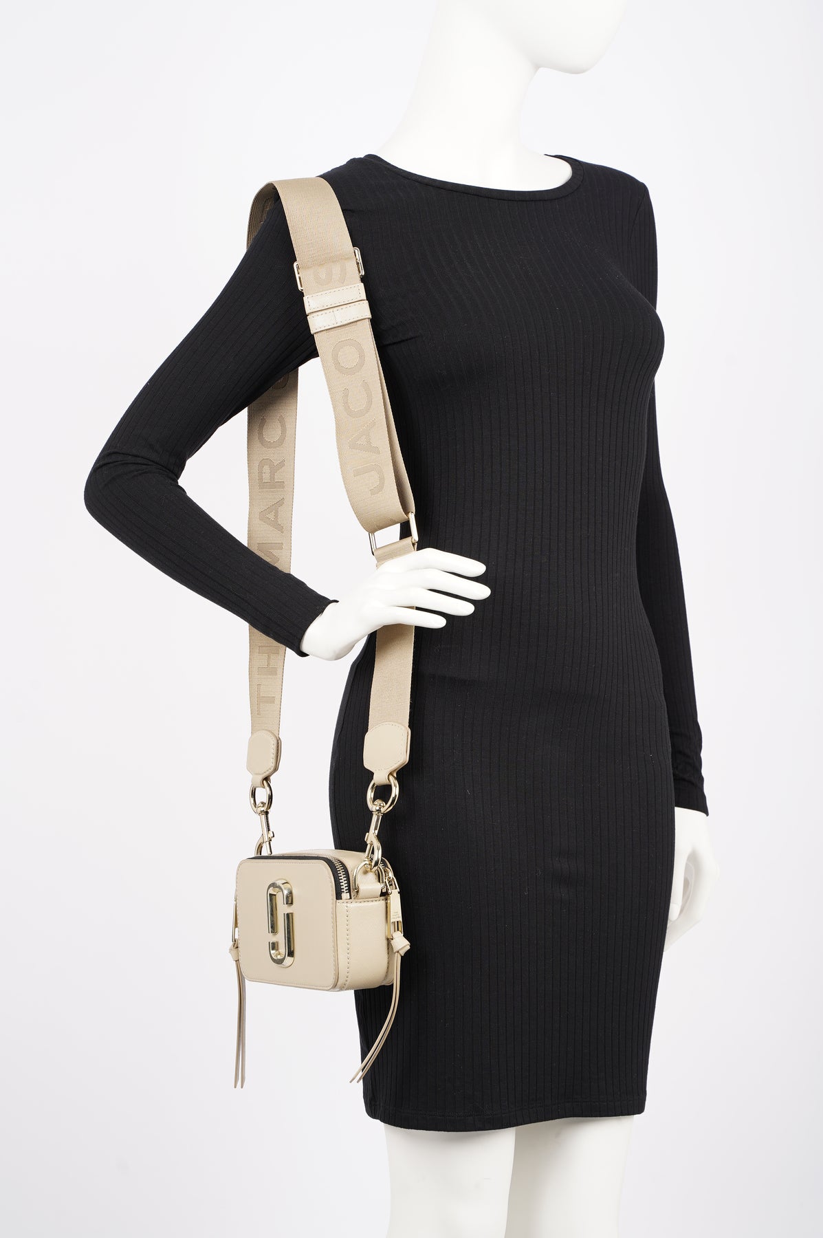 Marc Jacobs Women's Snapshot Camera Bag, Beige, Tan, H130M06FA21-260 One  Size 