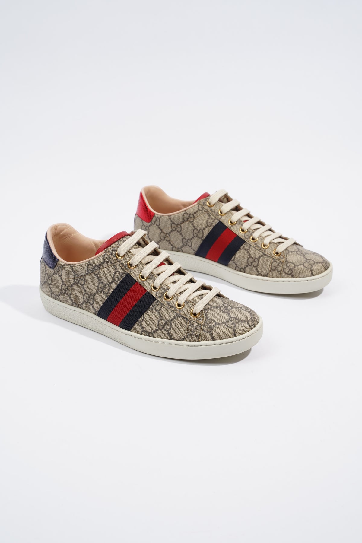 Gucci on sale supreme shoes