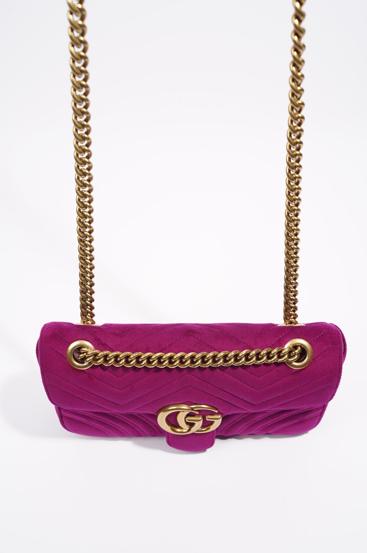 Gucci Purple Velvet GG Marmont Bag CLICK  #gucci  #GUCCI会長 #guccipurse #guccihandbag #handbag #handb…