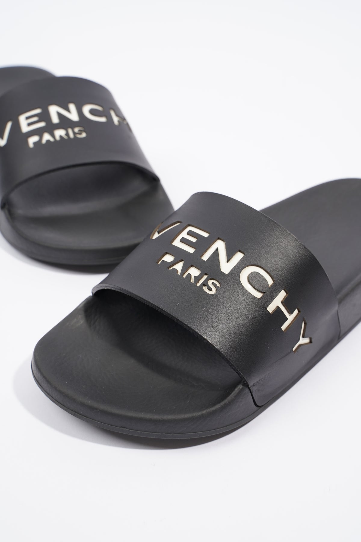 Givenchy Logo Embossed Slide Black White EU 36 UK 3 Luxe