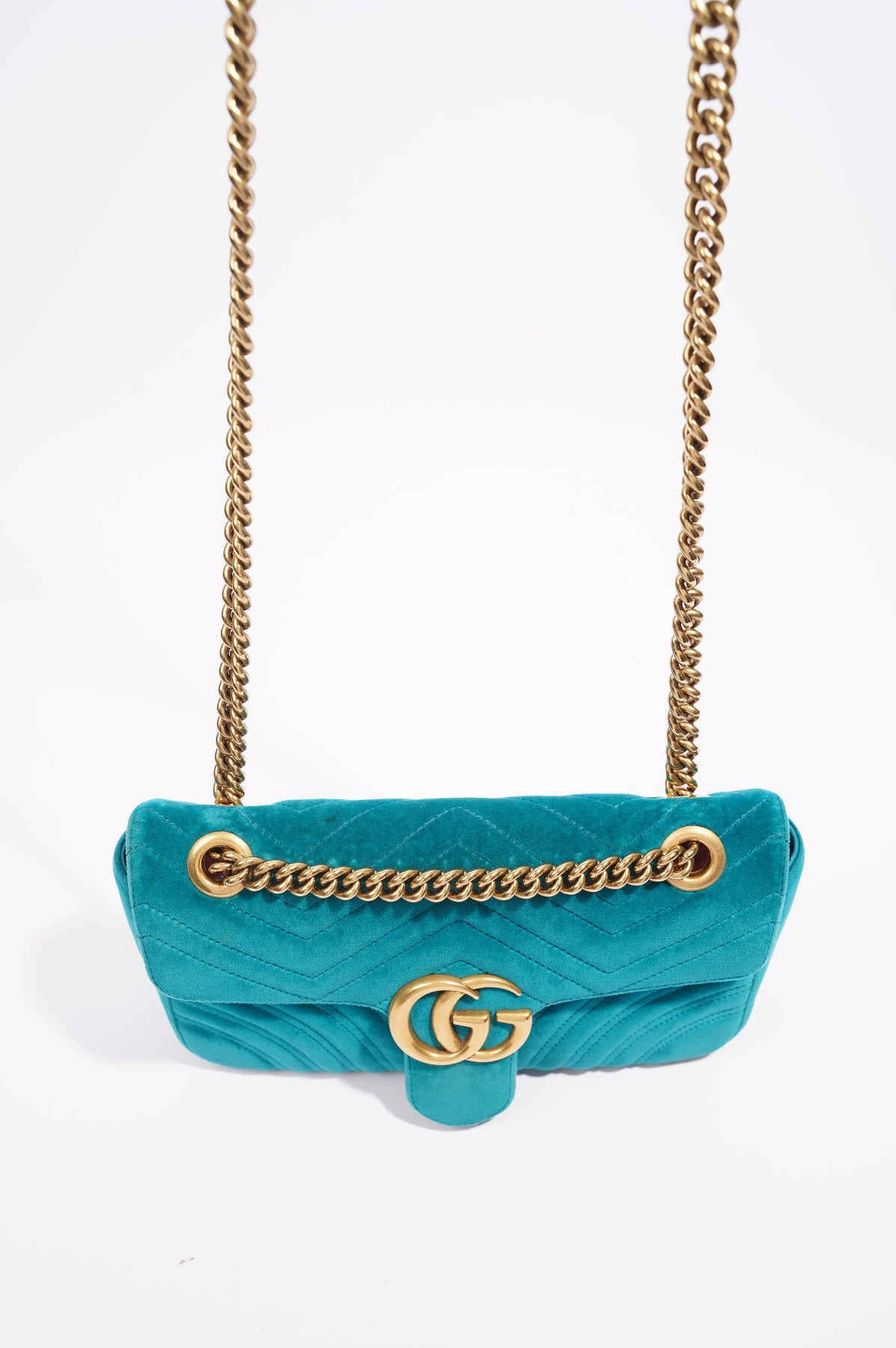 GG Marmont Flap velvet handbag