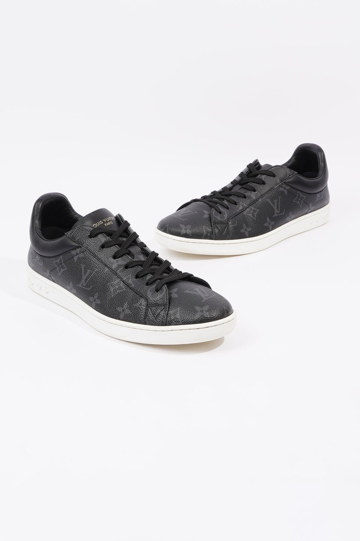 Louis Vuitton Mens Luxembourg Sneaker Monogram Eclipse EU 42 / UK 8 – Luxe  Collective