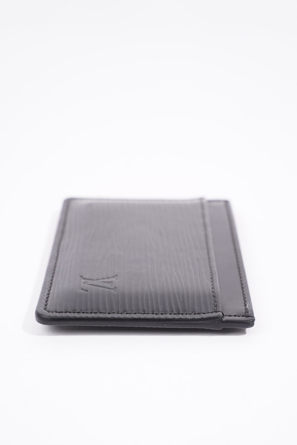 Louis Vuitton Card Holder Black Epi Leather – Luxe Collective