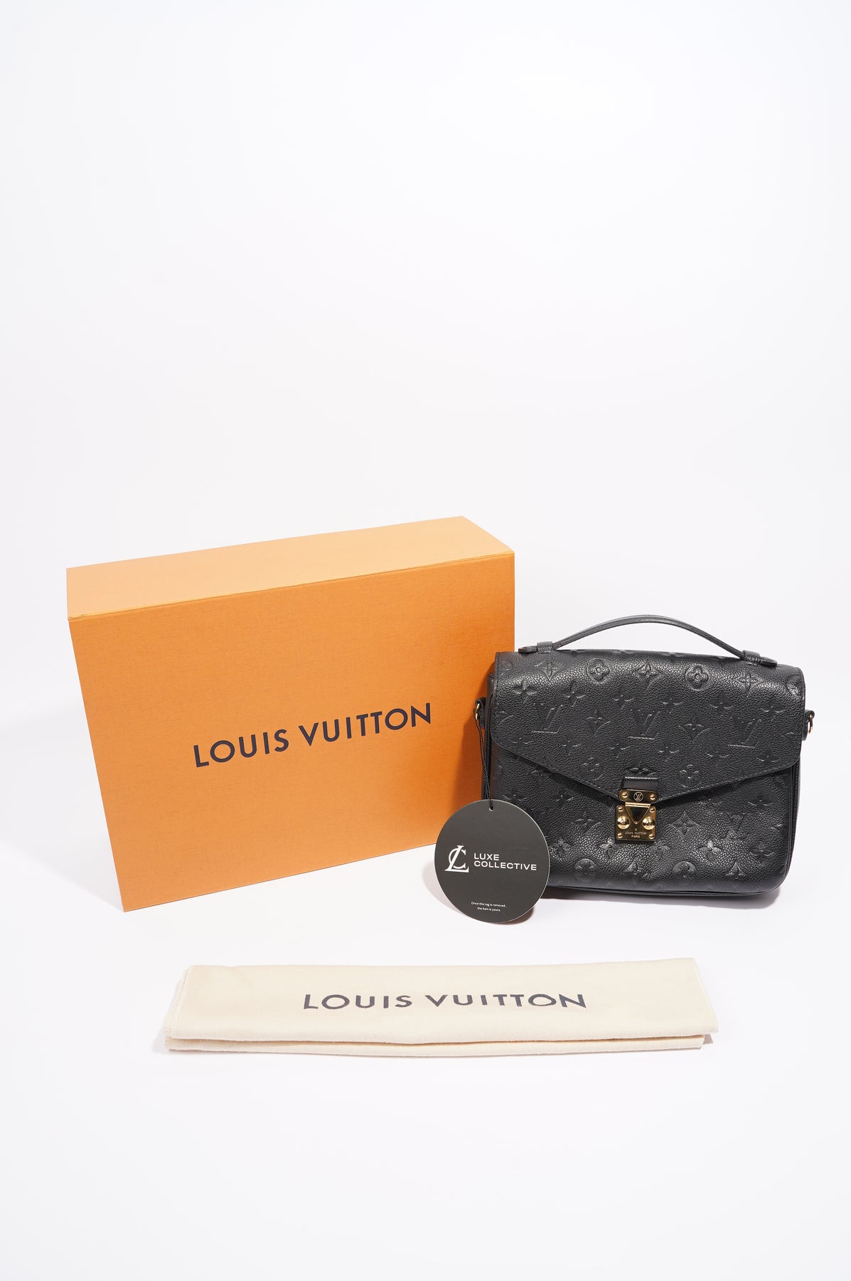 This bag speaks luxury. The Louis Cuitton Pochette Metis in black