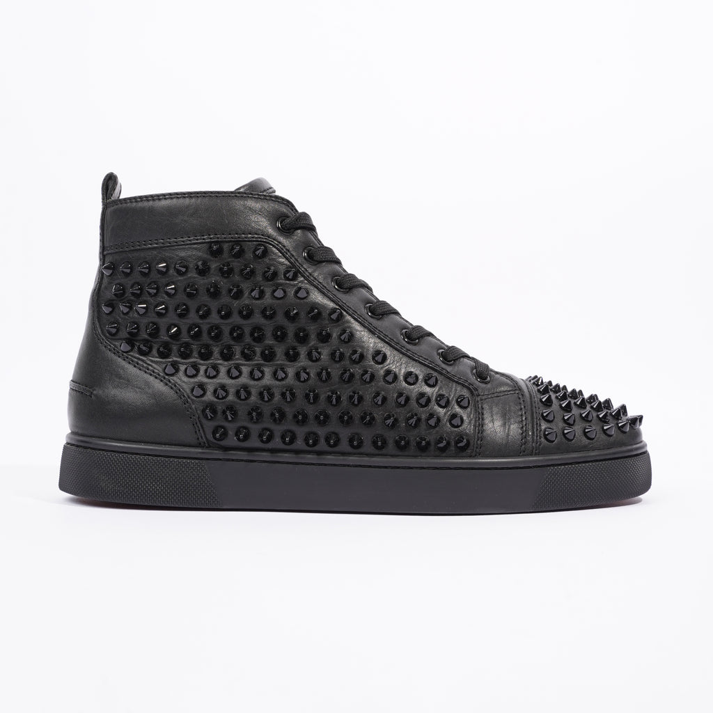 Black louboutin outlet high tops