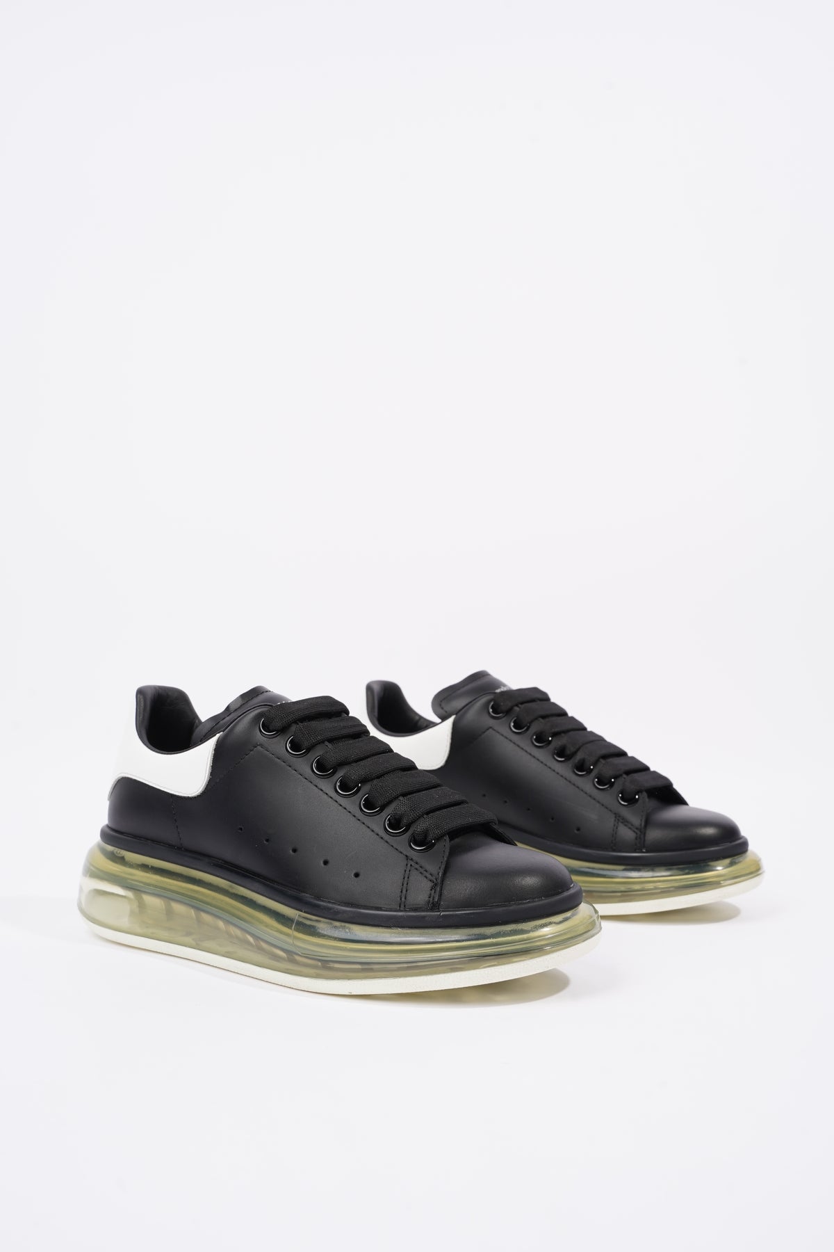 Alexander mcqueen 2025 sneakers 36