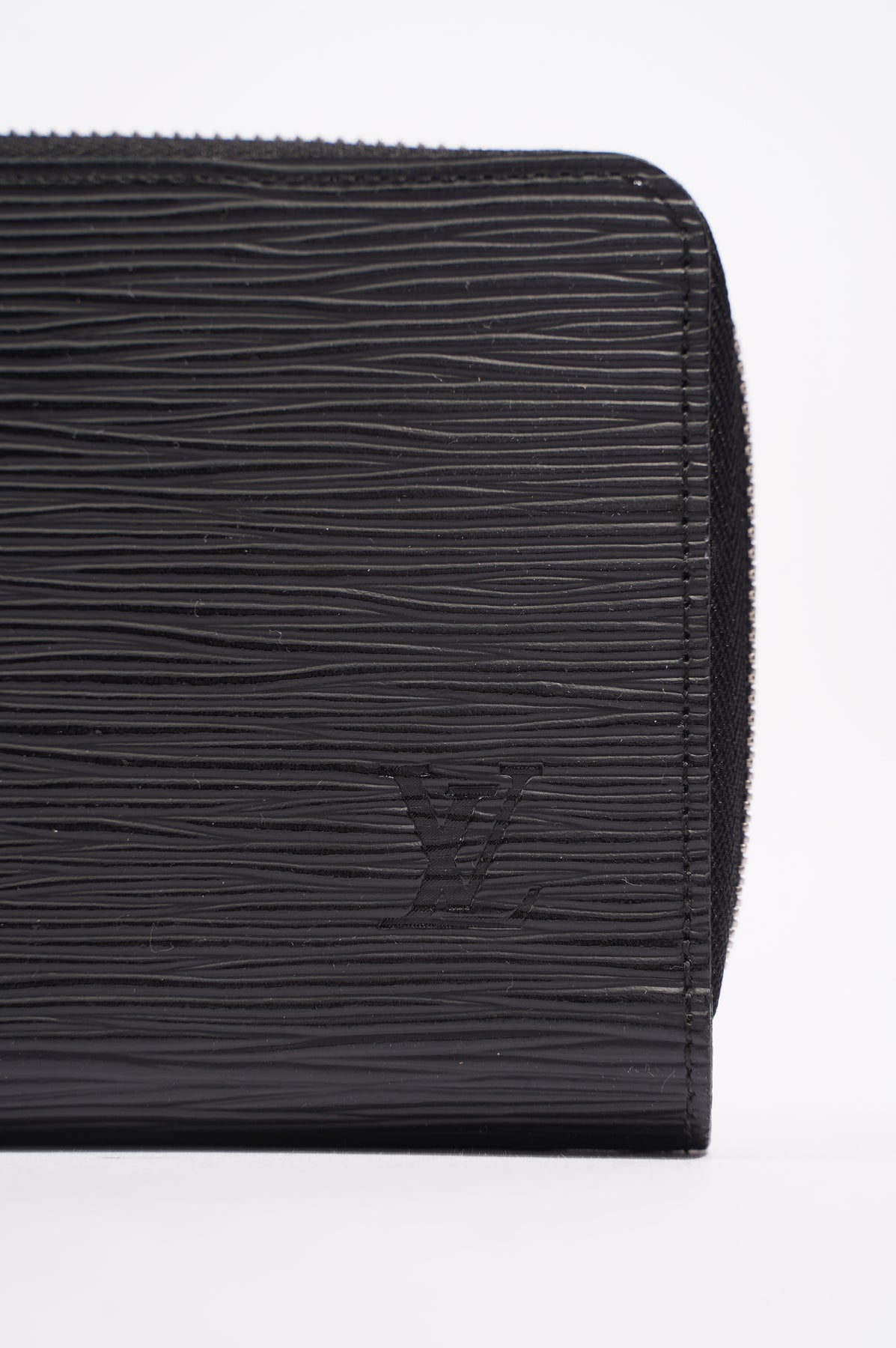 Louis Vuitton - Zippy Wallet - Monogram Leather - Black / Beige - Women - Luxury