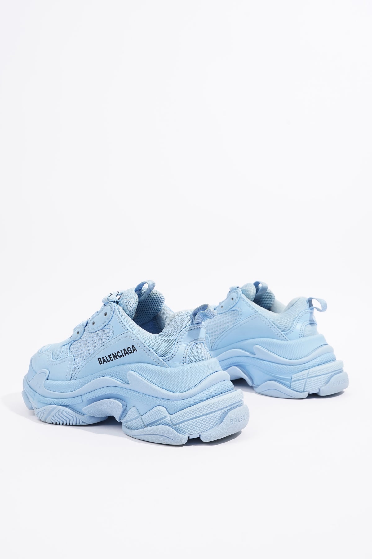 Balenciaga triple clearance s baby blue