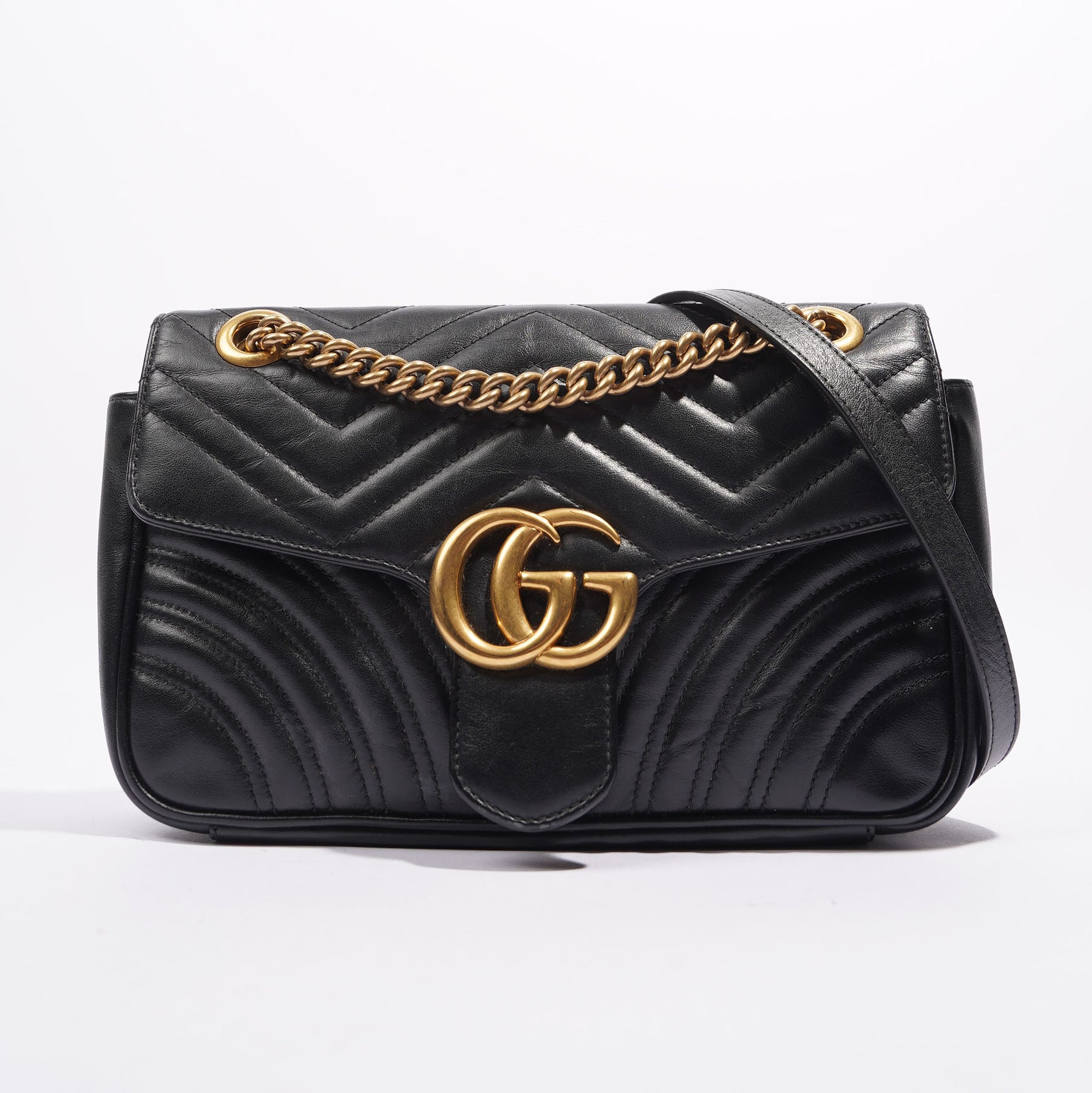 Gucci small sales marmont flap