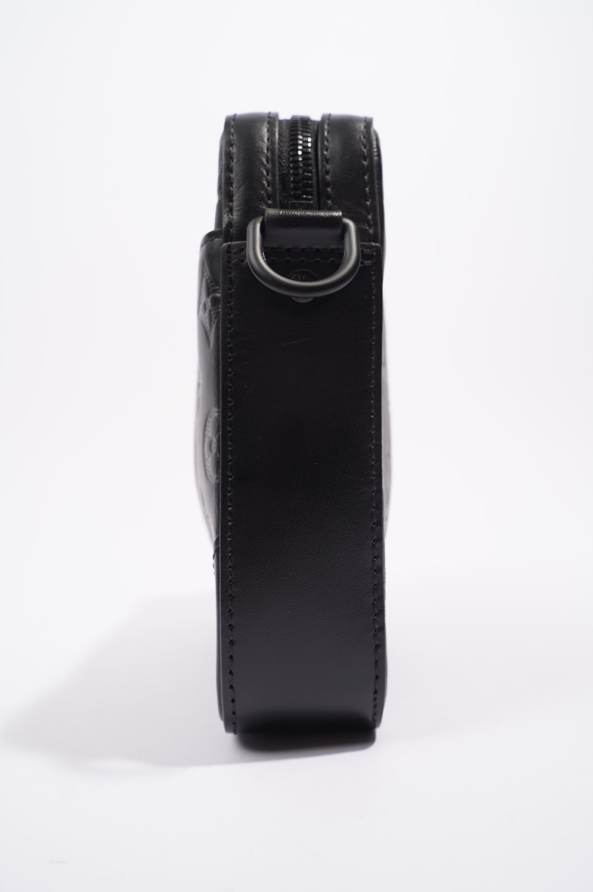 Shop Louis Vuitton Monogram Logo Messenger & Shoulder Bags (M46344) by  環-WA