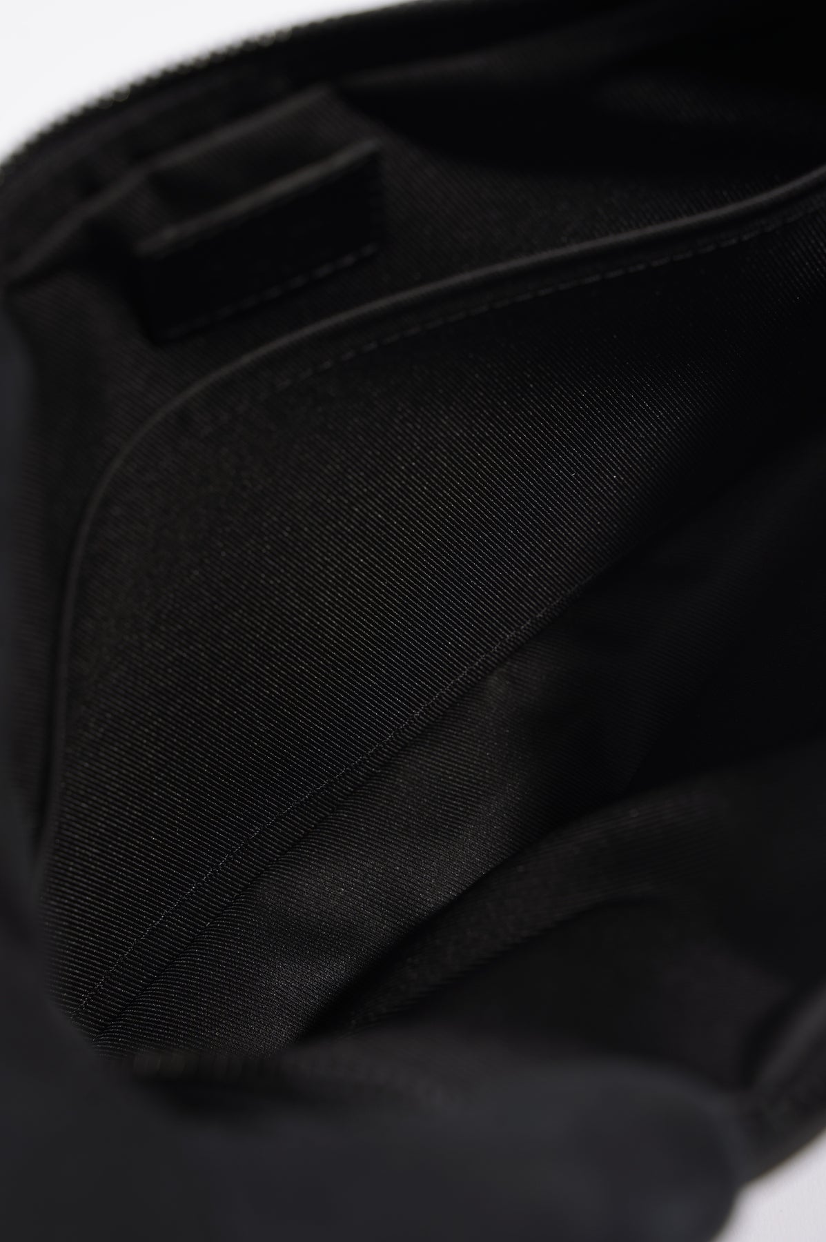 Túi đeo chéo nam Louis Vuitton Duo Messenger Black siêu cấp like Auth