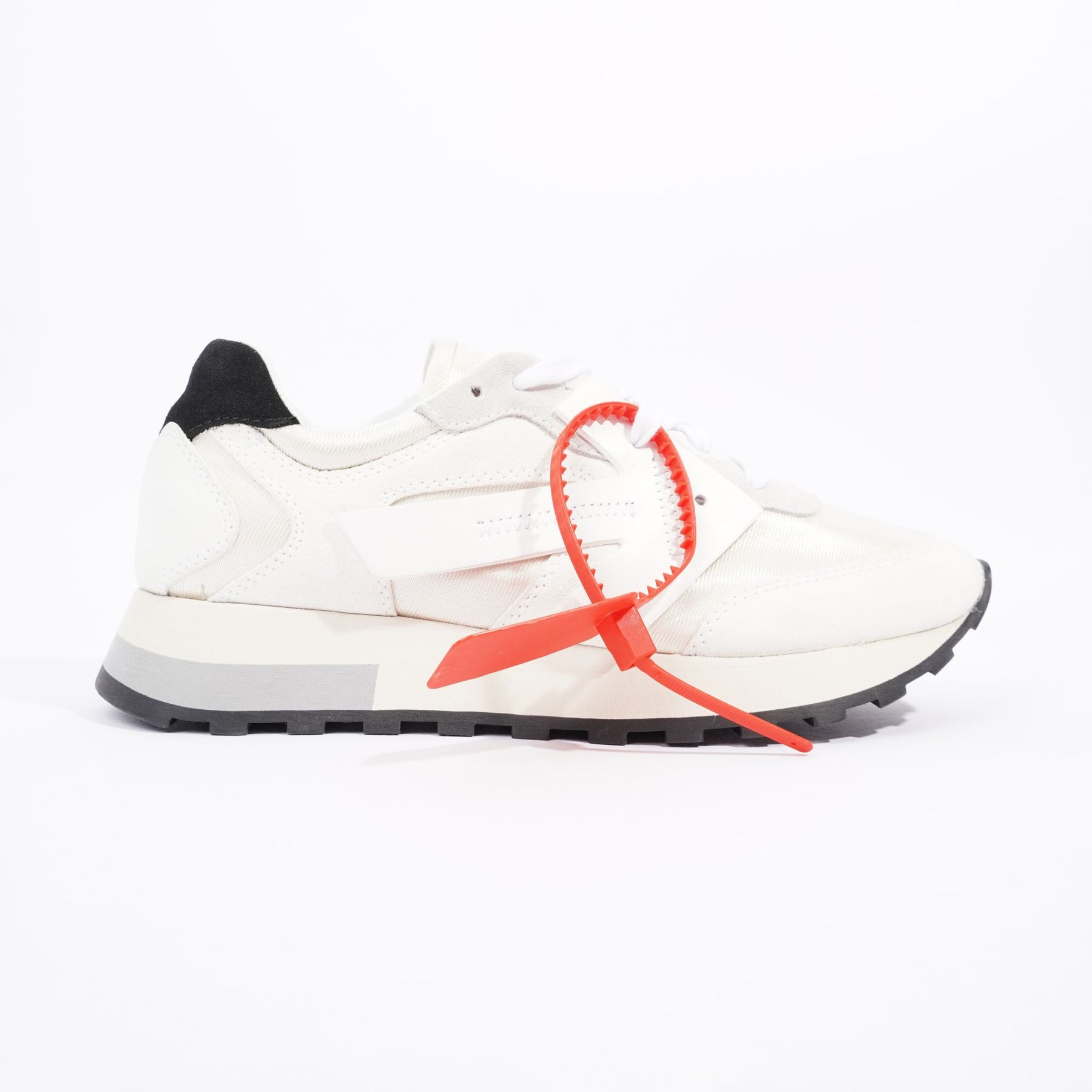 Off white hg 2025 runner sneakers